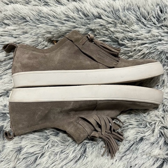 KATE SPADE- Womens Size 7.5 Gray Suede Lena Tassel Sneakers Shoe - Picture 5 of 11